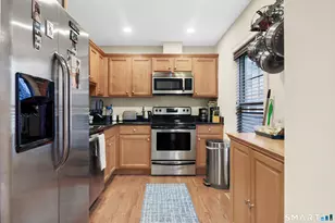 59 Liberty St, Stamford, CT 06902 - Photo 4