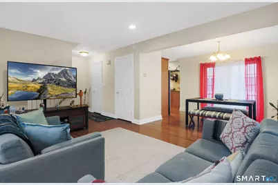 59 Liberty Street #APT 21, Stamford, CT 06902 - Photo 2