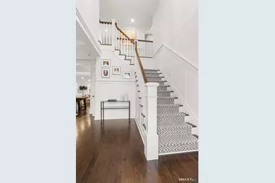 19 Thomasina Lane, Darien, CT 06820 - Photo 4