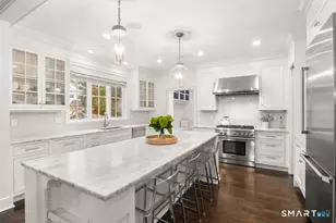 19 Thomasina Ln, Darien, CT 06820 - Photo 12