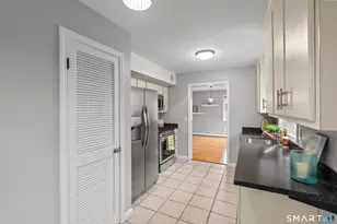 13 Byrne Ct, Farmington, CT 06032 - Photo 12