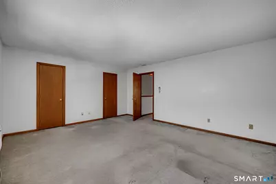 565 Clark Avenue #APT 56, Bristol, CT 06010 - Photo 14