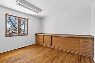 33 Cindy Ln, Groton, CT 06355 - Photo 30