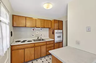 33 Cindy Ln, Groton, CT 06355 - Photo 16