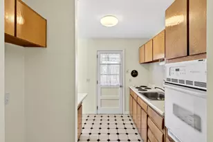 33 Cindy Ln, Groton, CT 06355 - Photo 18