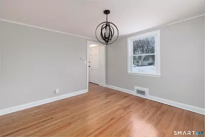 106 Grove Street, West Hartford, CT 06110 - Photo 8