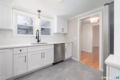 106 Grove Street, West Hartford, CT 06110 - Photo 6