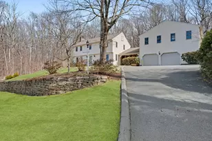 34 Tunxis Trail, Bolton, CT 06043 - Photo 2