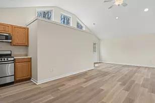 34 Tunxis Trail, Bolton, CT 06043 - Photo 4