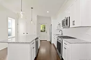 28 Congress Ave, Shelton, CT 06484 - Photo 4