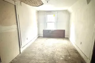 35 Frederick St, Waterbury, CT 06710 - Photo 18