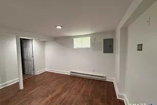 474 Indian Ave, Bridgeport, CT 06606 - Photo 2