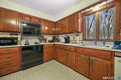 429 Rock House Road, Redding, CT 06896 - Photo 8