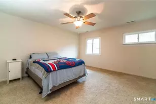 5 Stonegate Cir, Branford, CT 06405 - Photo 8