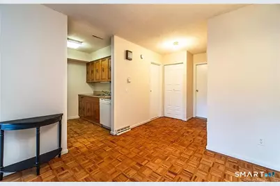 5 Stonegate Circle #F, Branford, CT 06405 - Photo 10