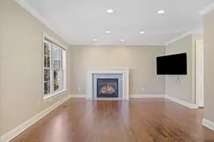 86 Forest St, New Canaan, CT 06840 - Photo 4