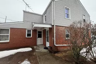 205 London Dr, Hamden, CT 06517 - Photo 1