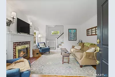 688 Wilson Street, Fairfield, CT 06825 - Photo 4