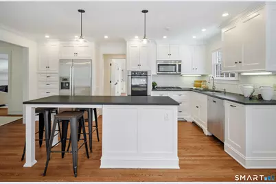 64 Sunrise Avenue, New Canaan, CT 06840 - Photo 14