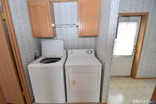 325 Kelly Rd, Vernon, CT 06066 - Photo 8