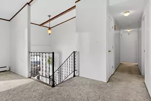 8 Lapstrake Ct, Groton, CT 06355 - Photo 8