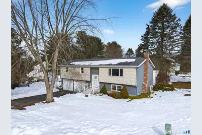 8 Lapstrake Court, Groton, CT 06355 - Photo 2