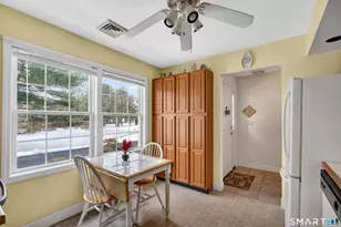 16 Silverbrook Ln, Clinton, CT 06413 - Photo 6