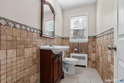 159 Ridgewood Road, West Hartford, CT 06107 - Photo 20