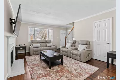 159 Ridgewood Road, West Hartford, CT 06107 - Photo 4