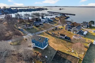 18 Noble Ave, Groton, CT 06340 - Photo 2