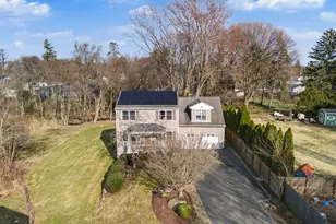 120 Zoar St, Stratford, CT 06614 - Photo 1