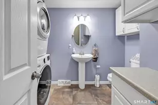 197 Maple Ave, North Haven, CT 06473 - Photo 18