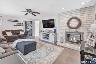 197 Maple Ave, North Haven, CT 06473 - Photo 14