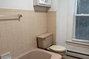 1 Farnsworth St, New London, CT 06320 - Photo 20