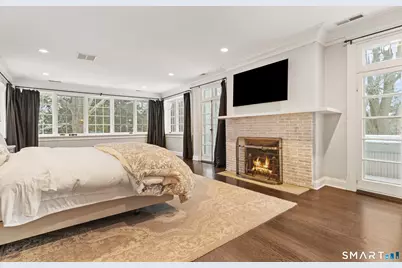 242 Ocean Drive West, Stamford, CT 06902 - Photo 20