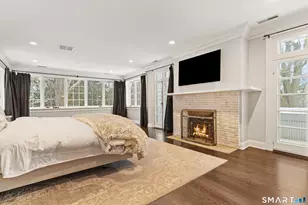 242 Ocean Dr W, Stamford, CT 06902 - Photo 20