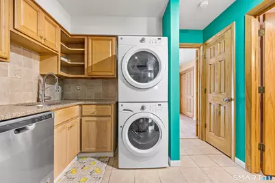 426 Emmett Street #APT A, Bristol, CT 06010 - Photo 8