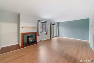 58 Currier Pl, Cheshire, CT 06410 - Photo 6