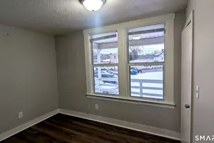 116 Old Foxon Rd, East Haven, CT 06513 - Photo 16