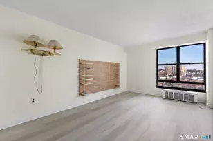 44 Strawberry Hill Ave, Stamford, CT 06902 - Photo 18