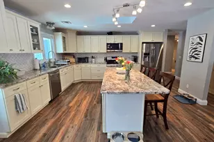 573 Wolcott Rd, Bristol, CT 06010 - Photo 4