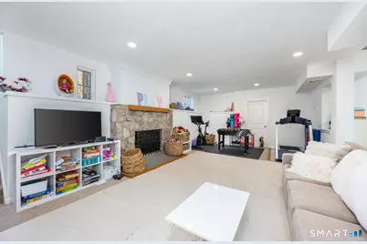 20 Outlook Drive, Darien, CT 06820 - Photo 26