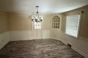 336 Ridgewood Rd, West Hartford, CT 06107 - Photo 4