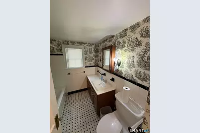 336 Ridgewood Road, West Hartford, CT 06107 - Photo 12