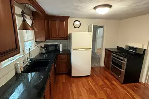 336 Ridgewood Rd, West Hartford, CT 06107 - Photo 6