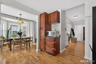 14 Warren St, New London, CT 06320 - Photo 14