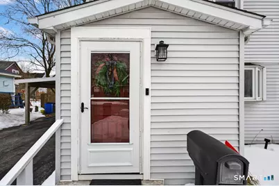 14 Warren Street, New London, CT 06320 - Photo 2