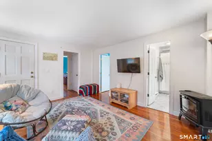 25 High St, Windsor, CT 06095 - Photo 8