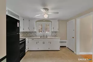 281 Hills St, East Hartford, CT 06118 - Photo 6