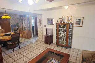 129 Price St, Bridgeport, CT 06610 - Photo 6